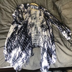 Knox Rose tie die wrap